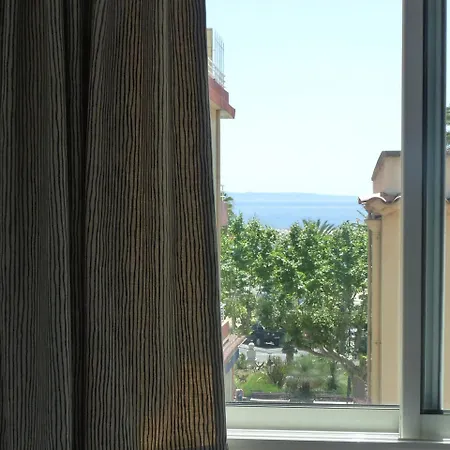 Ξενοδοχείο L'oustaou