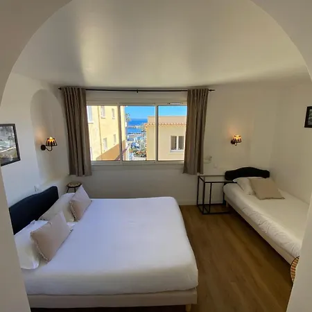 L'oustaou 2* Ле-Лаванду