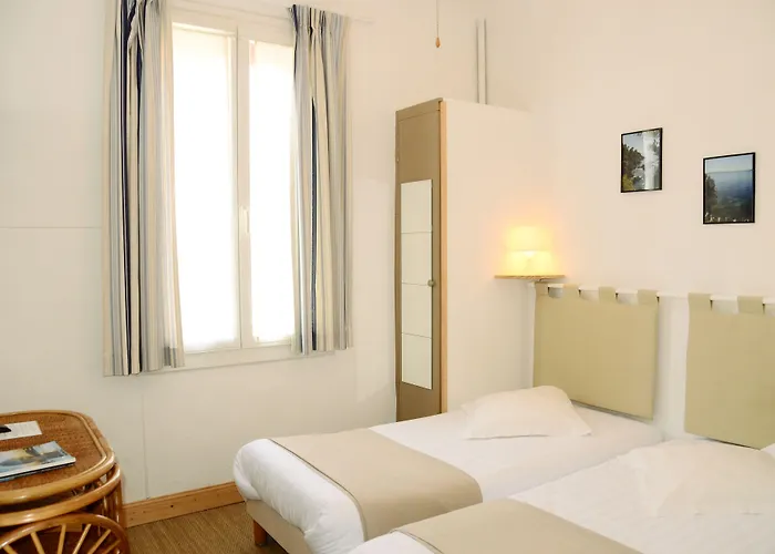 L'oustaou Отель Ле-Лаванду