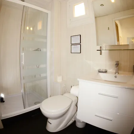 L'oustaou Hotel 2*