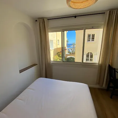 Hotel L'oustaou 2*