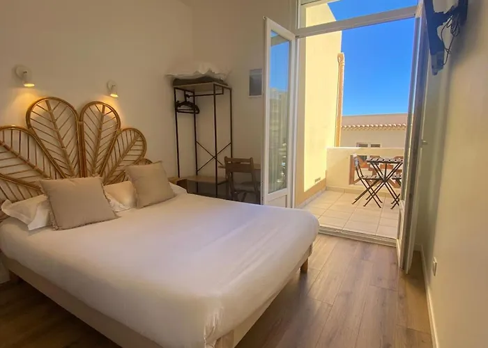 L'oustaou 2* Le Lavandou