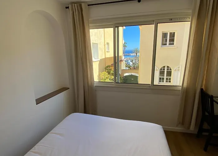 Szálloda L'oustaou 2*